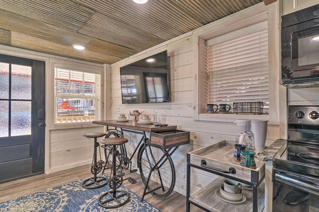 Peaceful Cookeville Cabin On 52 Acres! Luaran gambar