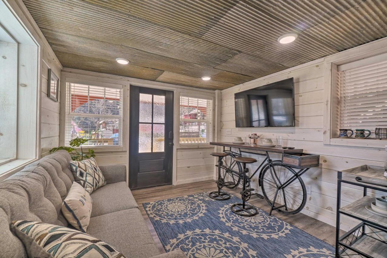 Peaceful Cookeville Cabin On 52 Acres! Luaran gambar